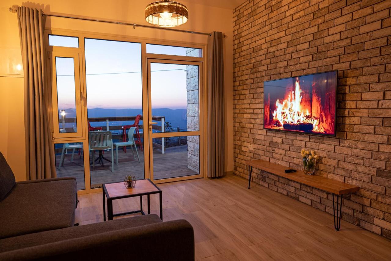 Sunset B&B Ein Kinya Exterior photo
